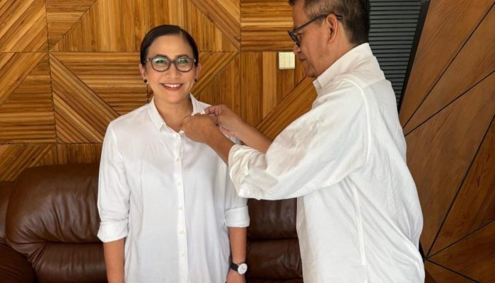 Rena Da Frina Log In PSI, Jasiman Sitorus, S.Kom.,MM : Ibu Rena Da Frina Sosok yang Tepat Pimpin DPD PSI Kabupaten Bogor