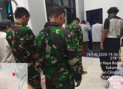 Tarawih di Masjid At Taufik, Satgas TMMD dan Warga Pererat Ukhuwah