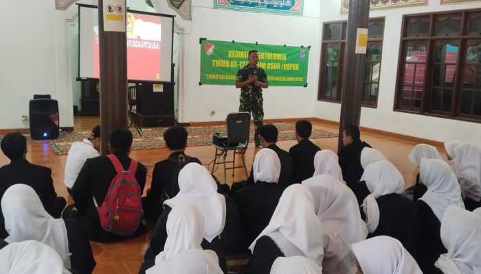 Melalui TMMD Ke-127, Kodim 0508/Depok Ajak Pelajar Pahami Nilai Kebangsaan