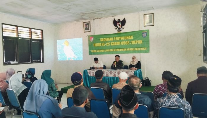 TMMD Satukan Langkah Bangun Negeri, Warga Sukamaju Dapat Edukasi Kesehatan dan Perikanan