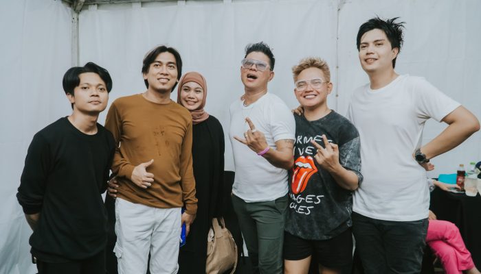 Jatuh Bangun Talitha Ceisarina, Wanita Tangguh yang Mengawal Kangen Band ke Puncak Lagi