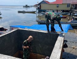 Bongkar Papan Mal: Satgas TMMD Ke-129 Buka Jalan Air Bersih Bagi Warga Desa Umbele