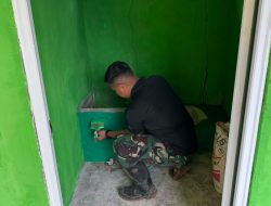 Pengecatan Bak Air dan Dinding MCK SDN Pulau Dua Terus Berlanjut