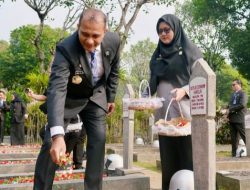 Ziarah Makam Pahlawan Kali Bata, Wamenkum Tekankan Penegakan Hukum sebagai Wujud Menghargai Jasa Pahlawan