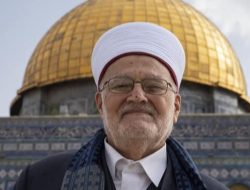 Syekh Akrama Sabri Serukan Maulid Nabi di Masjid Al-Aqsa