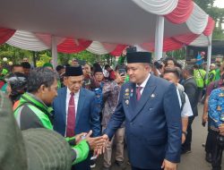 Bupati Bogor Sambangi Ratusan Ojol, Dua Pengemudi Raih Hadiah Umrah Gratis